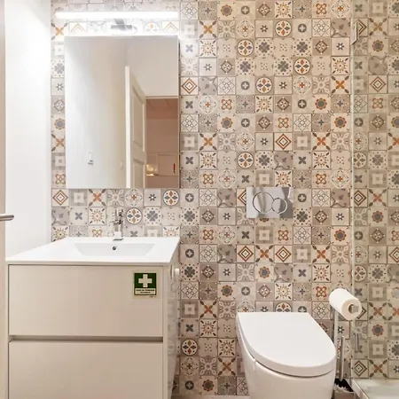 Modern 1bed Apt,sleeps4 Nr Av Almirante Reis * Lisboa