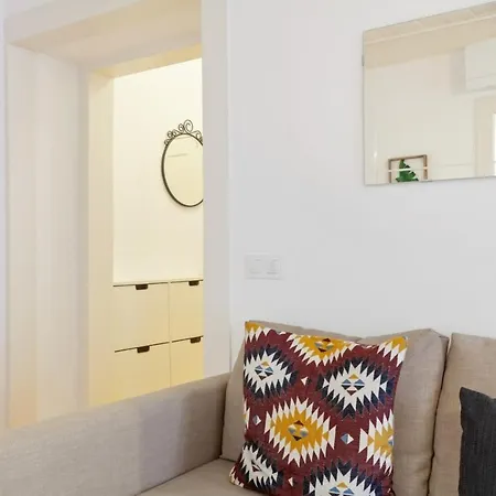 Διαμέρισμα Modern 1bed Apt,sleeps4 Nr Av Almirante Reis
