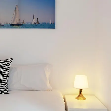 Modern 1bed Apt,sleeps4 Nr Av Almirante Reis * Lisboa